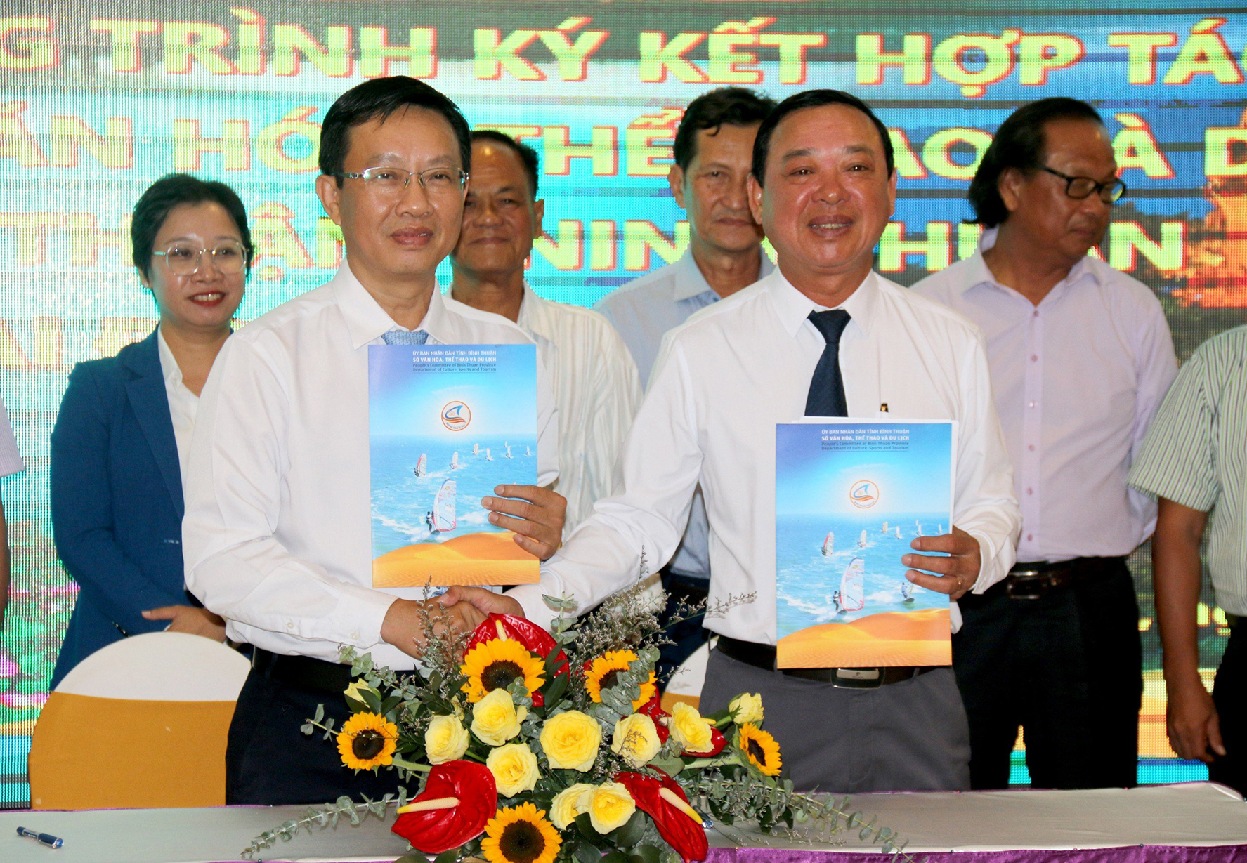 Bình Thuận đẩy mạnh liên kết để phát triển du lịch bền vững - Ảnh 3.