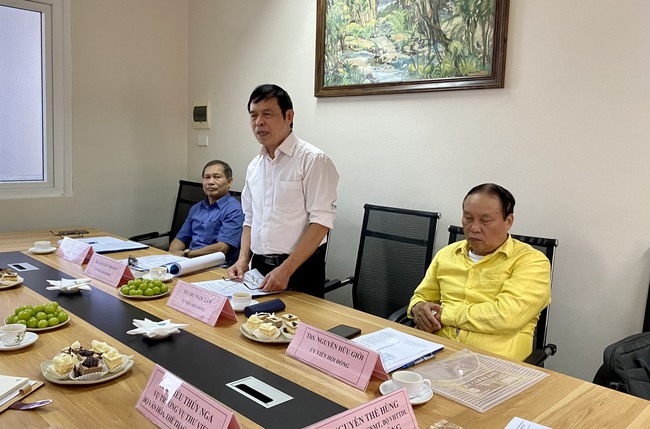 Họp Hội đồng thẩm định nghiệm thu Đề án "Xây dựng mô hình thư viện cơ sở phục vụ nhân dân vùng trung du và miền núi Bắc Bộ giai đoạn 2025 - 2030, tầm nhìn đến năm 2045" - Ảnh 3.