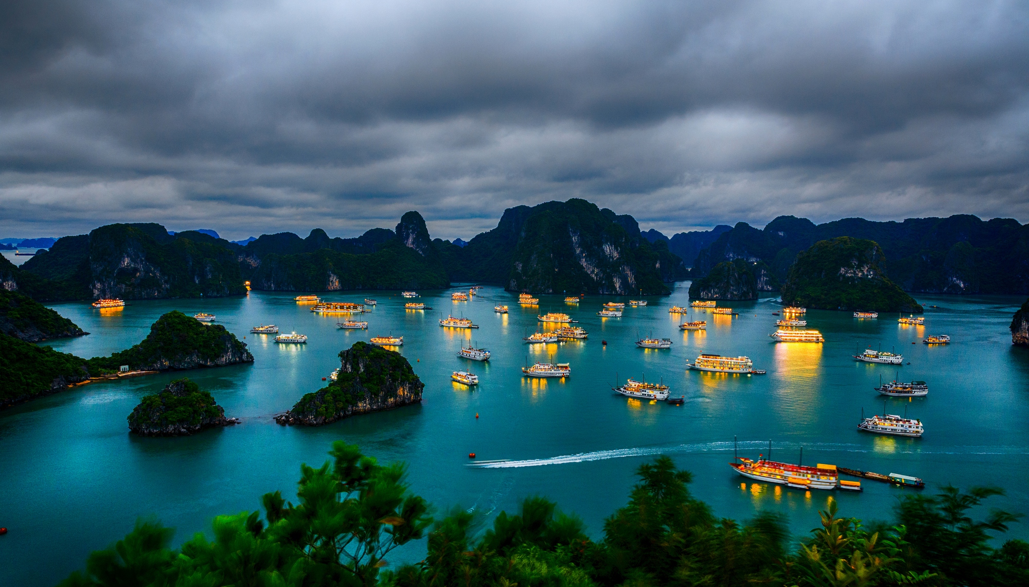 Triển lãm “Không gian Di sản văn hóa và sản phẩm thủ công truyền thống” chào mừng Ngày Di sản Việt Nam - Ảnh 2.