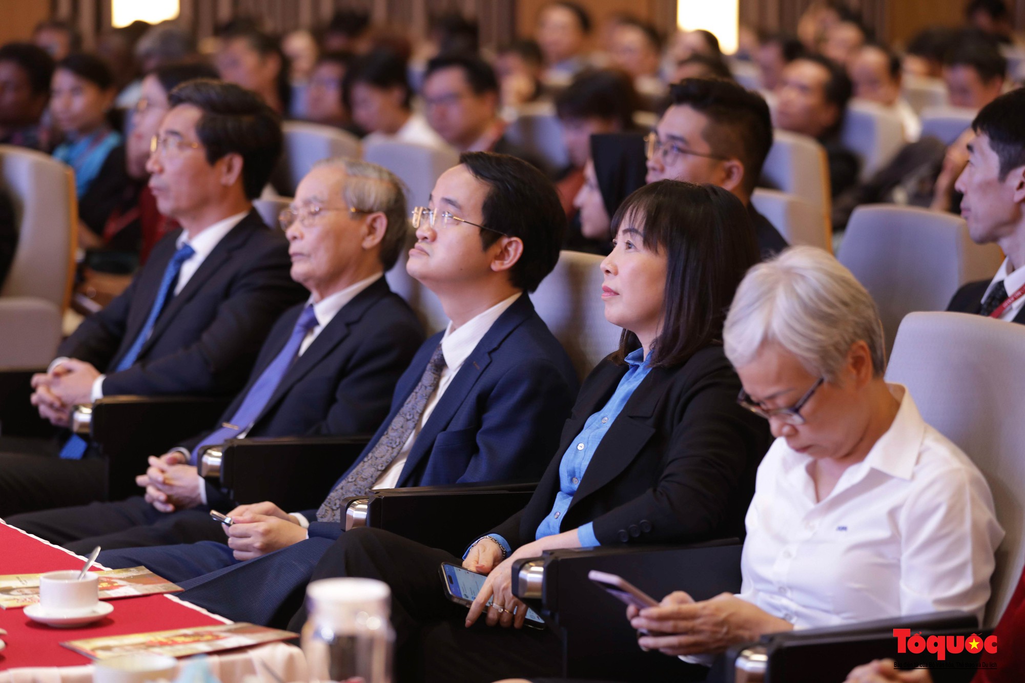 Đào tạo, phát triển nguồn nhân lực chất lượng để phục hồi du lịch nhanh và bền vững  - Ảnh 5.