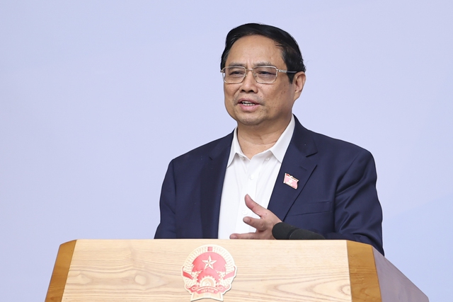 Thủ tướng: Đưa du lịch thành ngành kinh tế mũi nhọn theo tinh thần đi sau nhưng phải vượt lên trước - Ảnh 2.