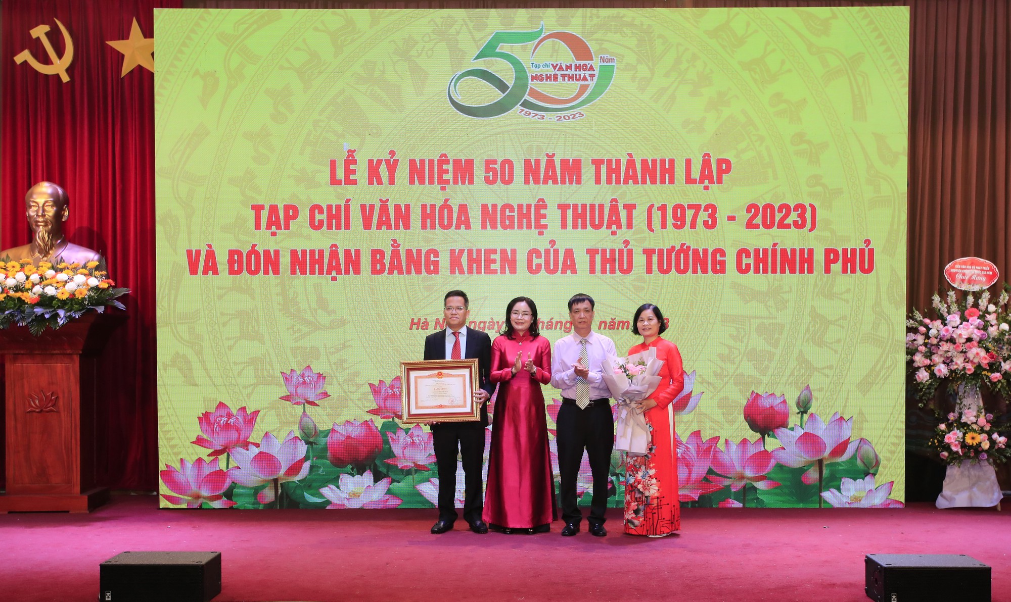 Tạp chí Văn hóa Nghệ thuật nhận Bằng khen của Thủ tướng nhân dịp kỷ niệm 50 năm thành lập - Ảnh 4.