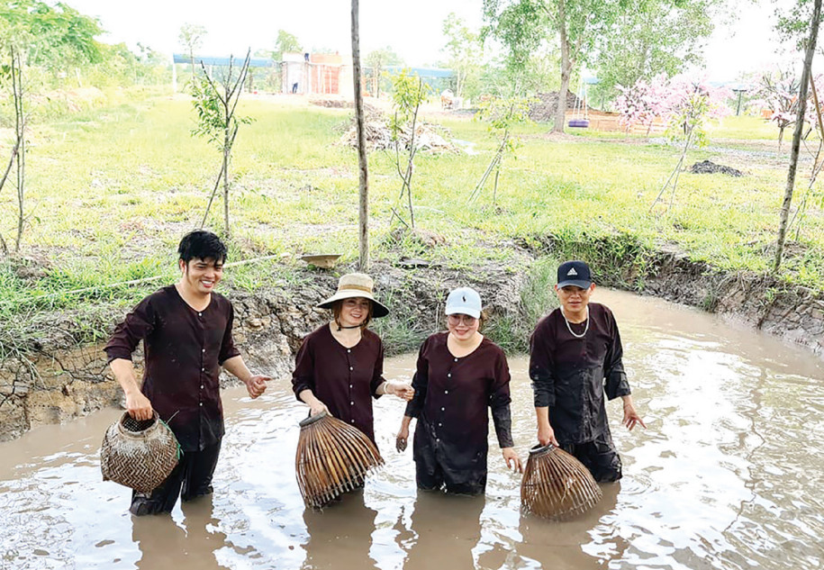 Long An: Khai thác giá trị di sản văn hóa trong phát triển du lịch - Ảnh 3.