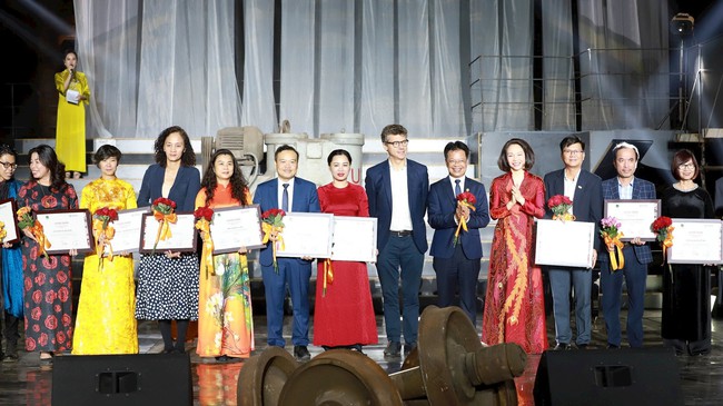 Điểm báo hoạt động ngành Văn hóa, Thể thao và Du lịch ngày 29/11/2023 - Ảnh 1.