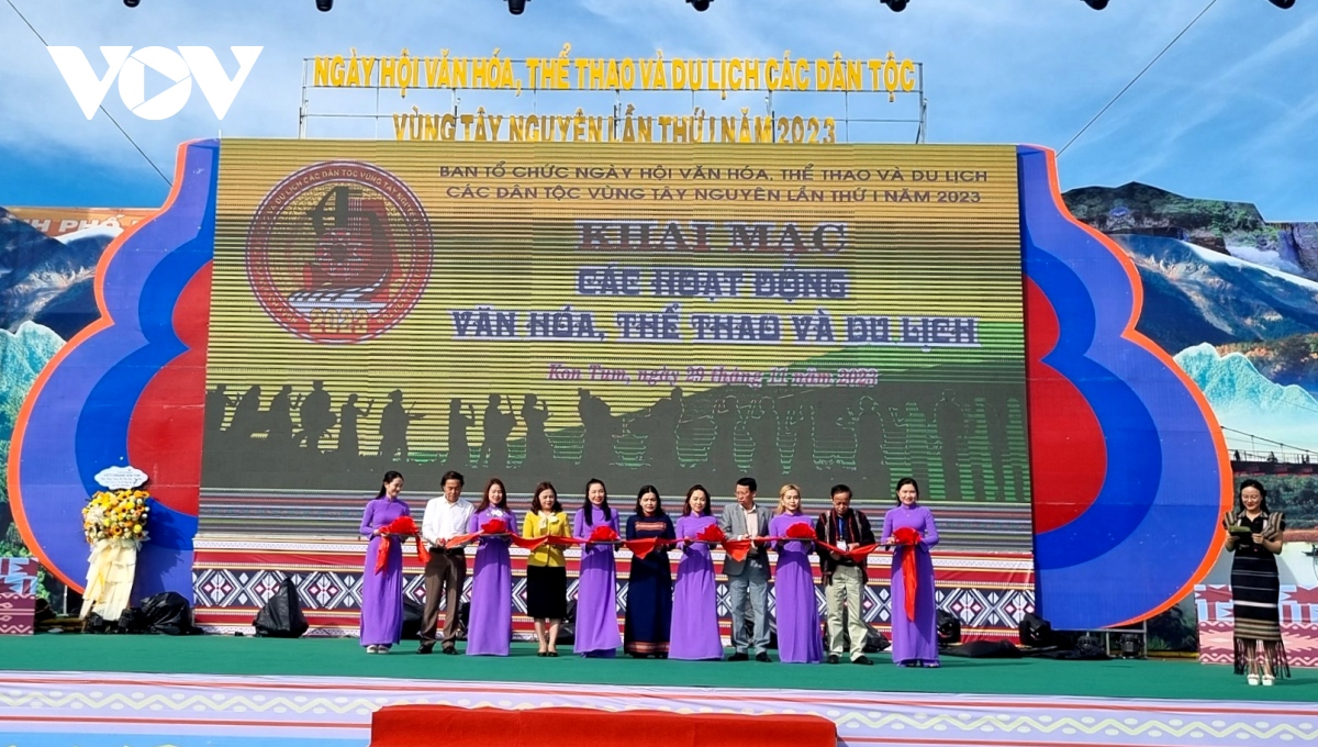 Khai mạc các hoạt động văn hoá, thể thao và du lịch các dân tộc vùng Tây Nguyên - Ảnh 1.