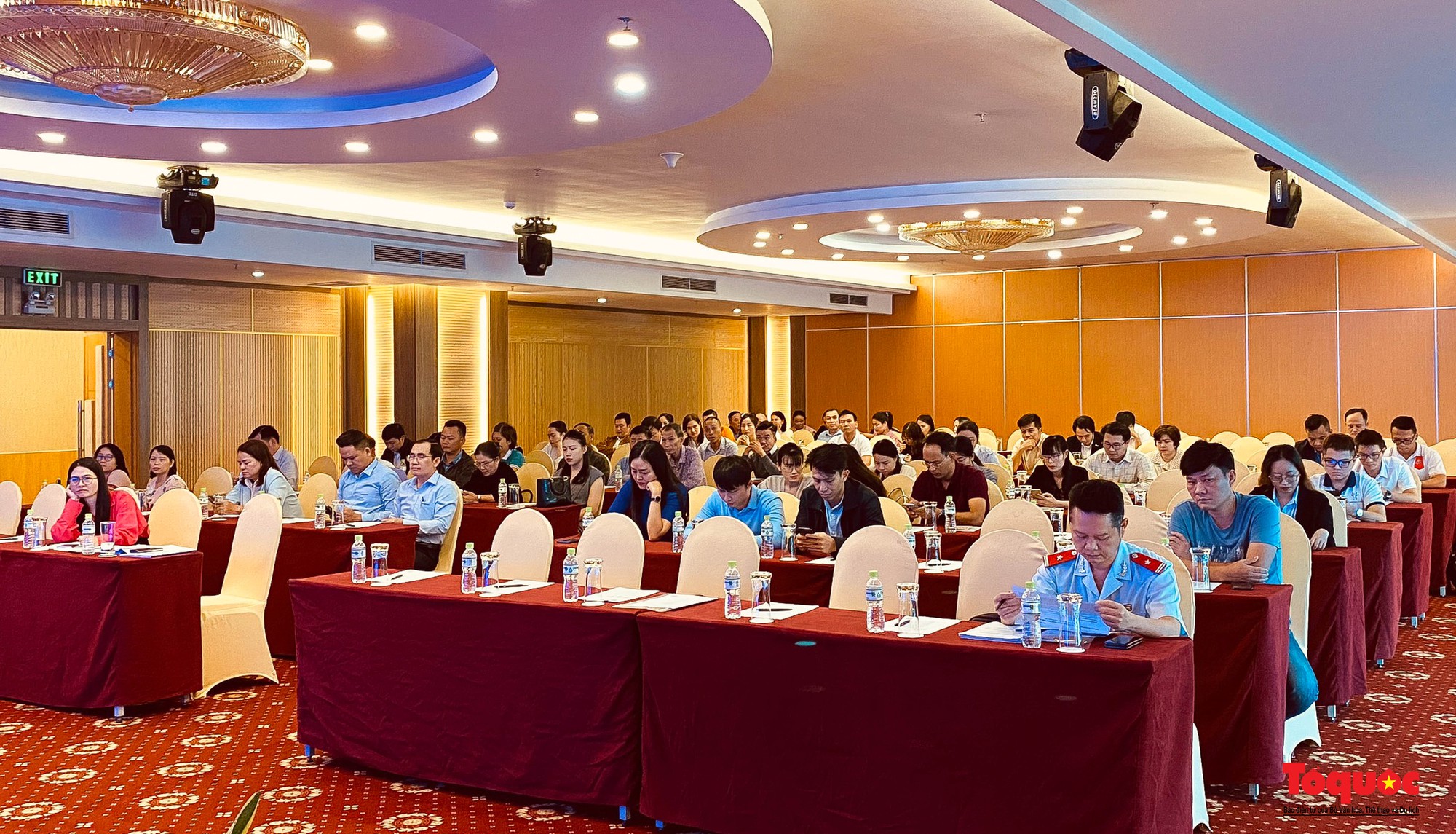 Đà Nẵng: Phổ biến, hướng dẫn triển khai các quy định trong hoạt động kinh doanh dịch vụ du lịch - Ảnh 1.