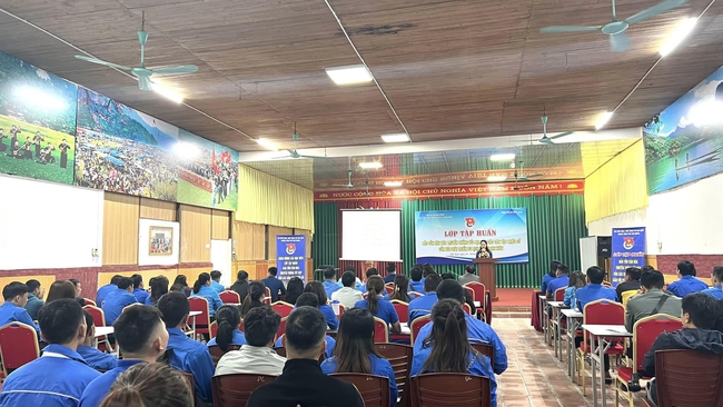 Bắc Kạn: Tập huấn bảo tồn văn hóa truyền thống gắn với phát triển du lịch - Ảnh 1.