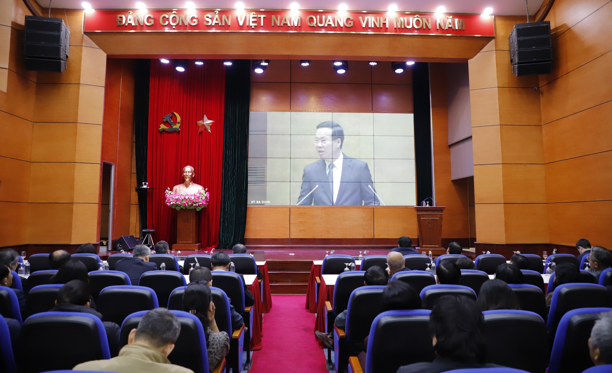 Hơn 1,44 triệu cán bộ, đảng viên nghiên cứu, học tập, quán triệt Nghị quyết Trung ương 8 - Ảnh 2.