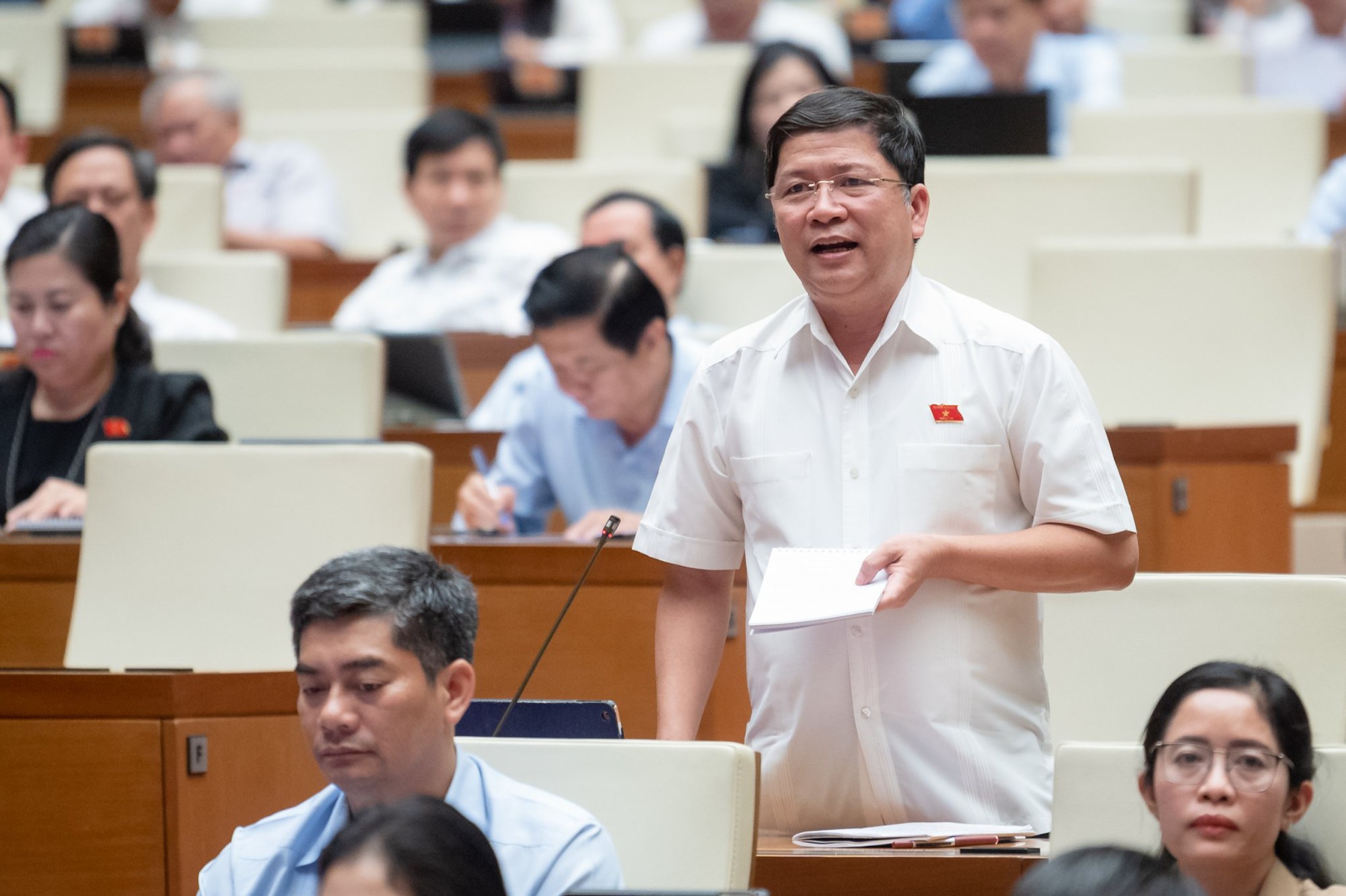 Luật Đất đai (sửa đổi): Đề nghị bổ sung trường hợp thu hồi đất xây dựng hạ tầng phát triển du lịch - Ảnh 4.