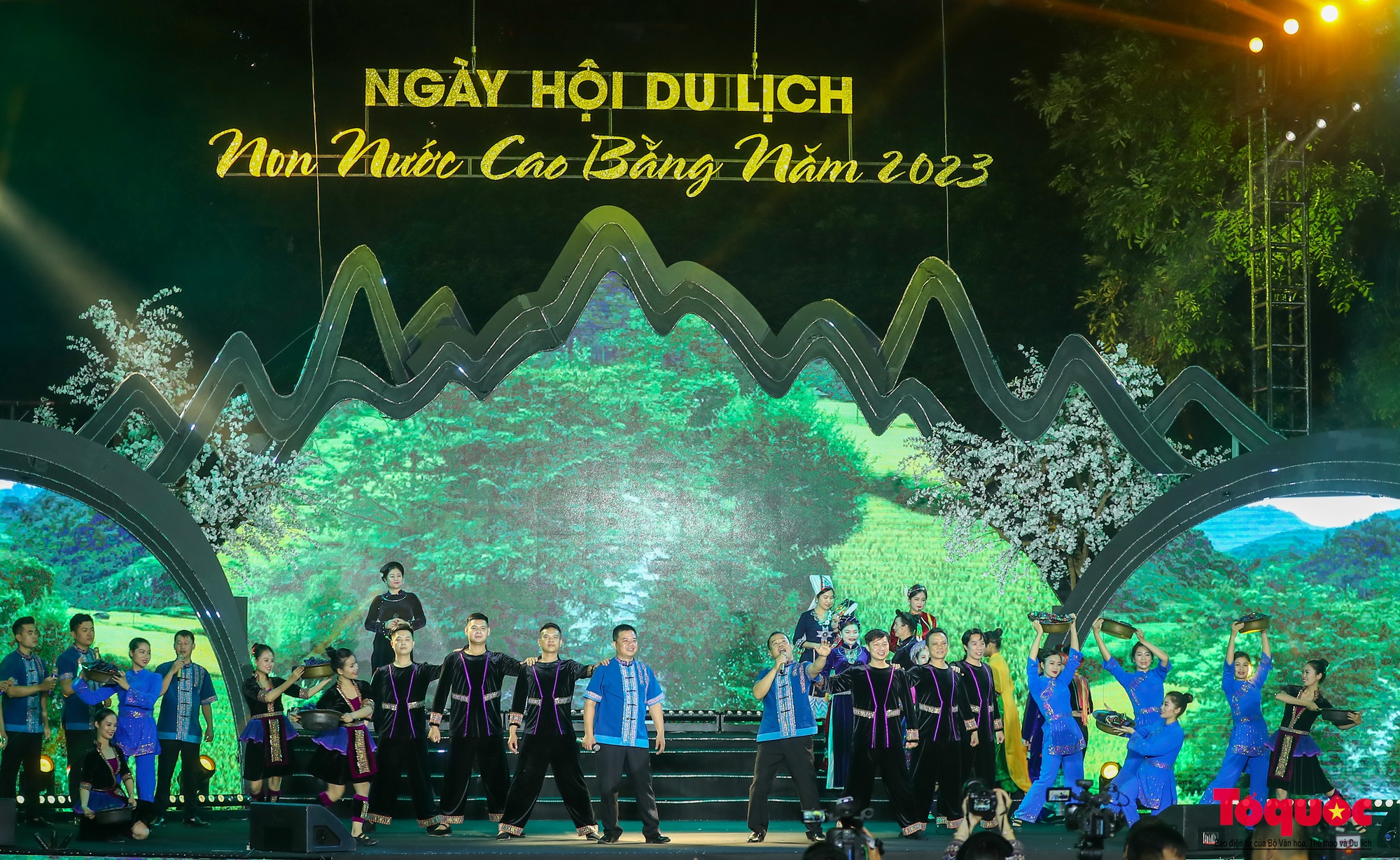 Khai mạc không gian văn hoá Cao Bằng tại thủ đô ngàn năm văn hiến - Ảnh 9.