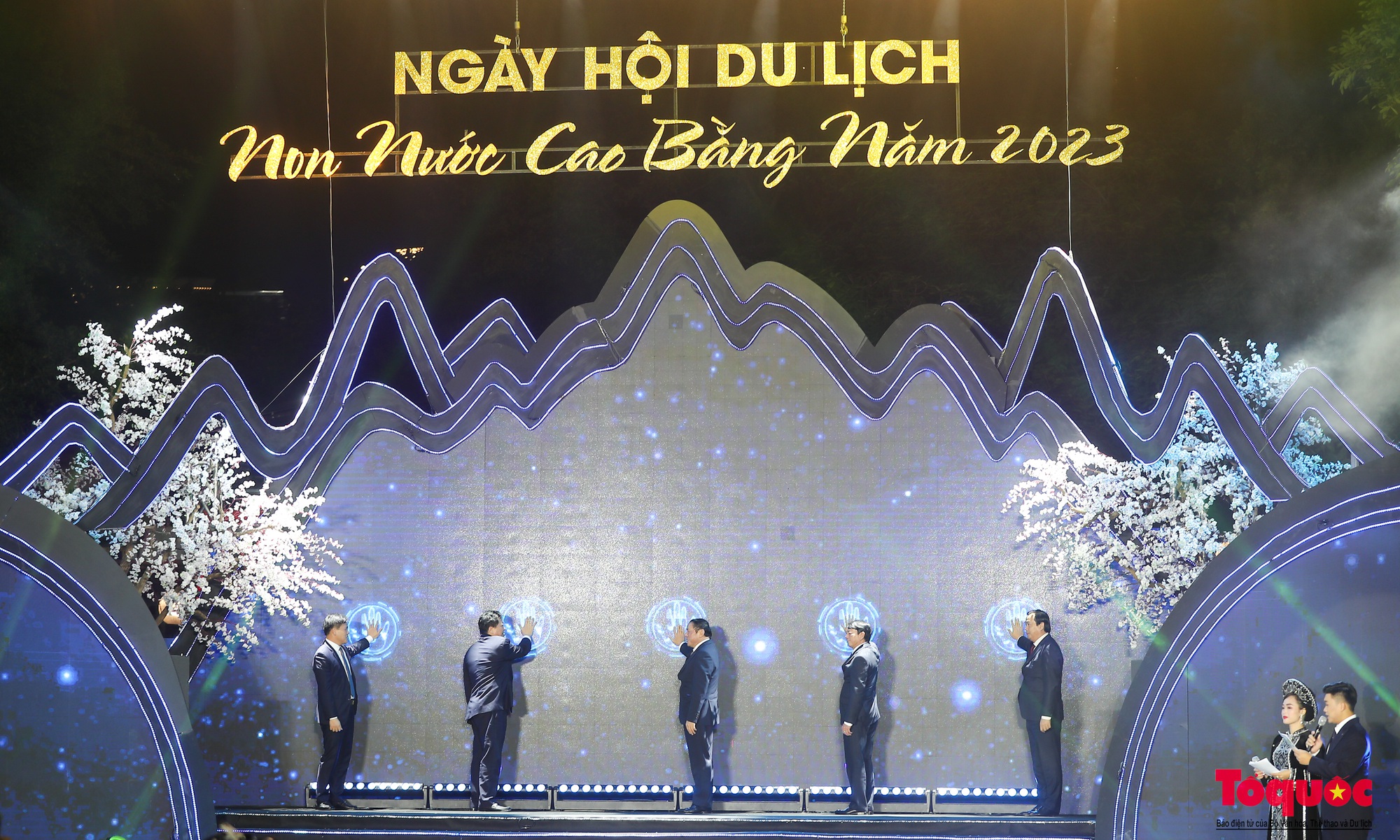Khai mạc không gian văn hoá Cao Bằng tại thủ đô ngàn năm văn hiến - Ảnh 4.
