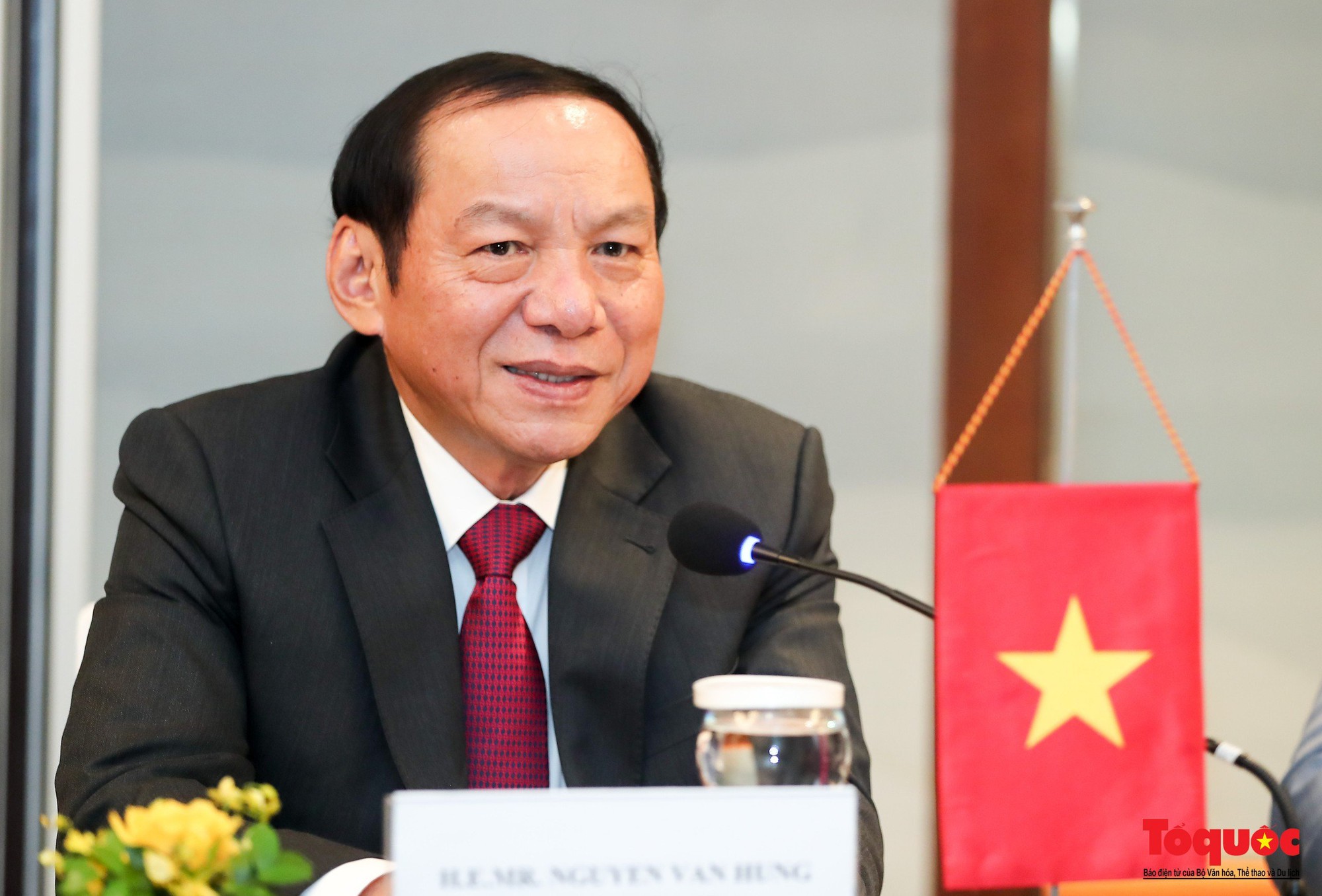 Thông qua cầu nối văn hóa để vun đắp mối quan hệ "đặc biệt" giữa Việt Nam-Lào - Ảnh 2.