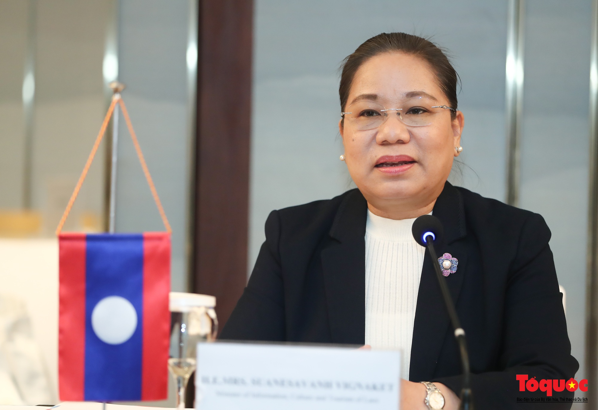 Chùm ảnh: Bộ trưởng Bộ VHTTDL Việt Nam hội đàm với Bộ Thông tin, Văn hóa và Du lịch Lào  - Ảnh 7.