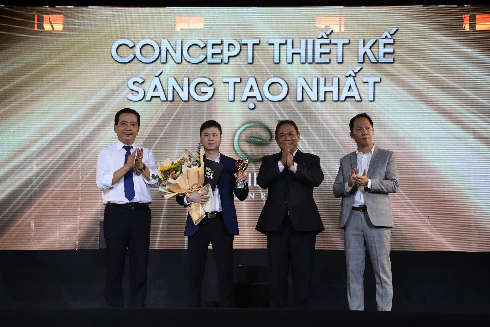 Lễ vinh danh Giải thưởng Quảng cáo Sáng tạo Việt Nam 2023 - Ảnh 4.