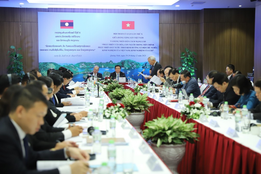 Việt Nam-Lào: Tăng cường công tác nghiên cứu lý luận về phát triển văn hóa và con người - Ảnh 1.