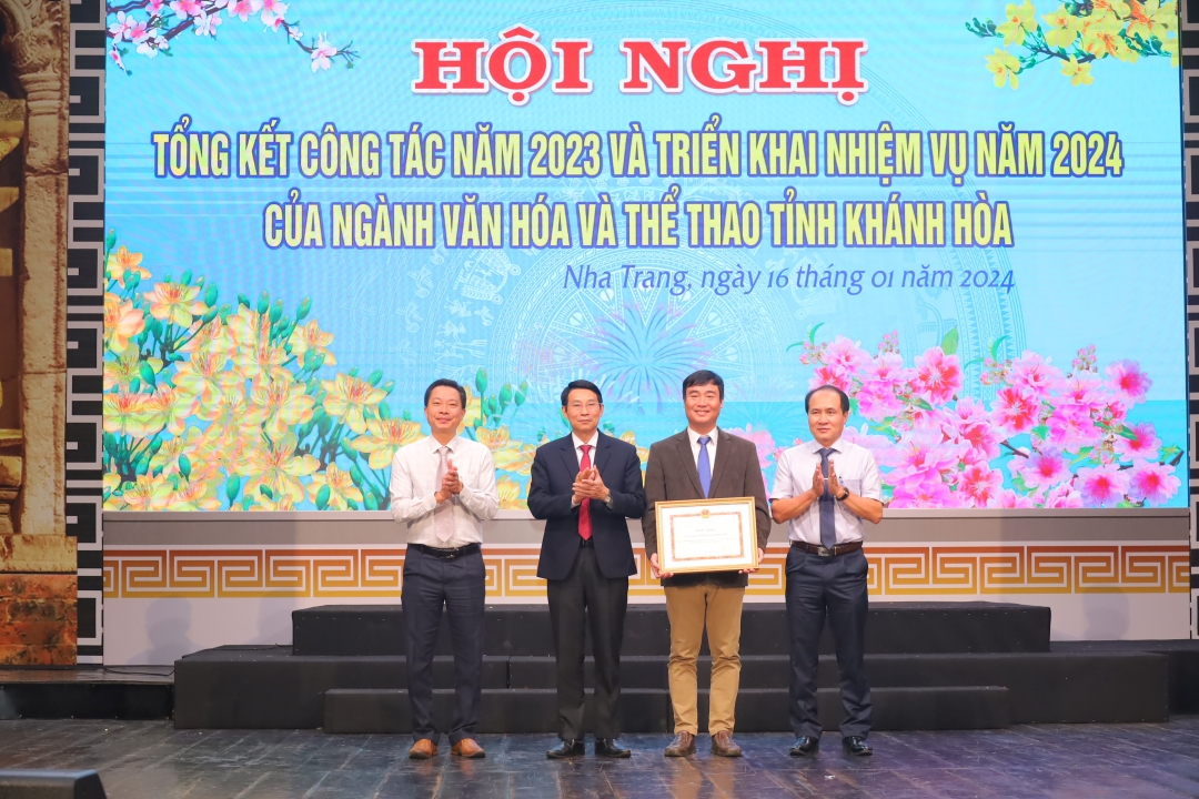 Khánh Hòa: Triển khai công tác văn hóa, thể thao năm 2024 - Ảnh 2.