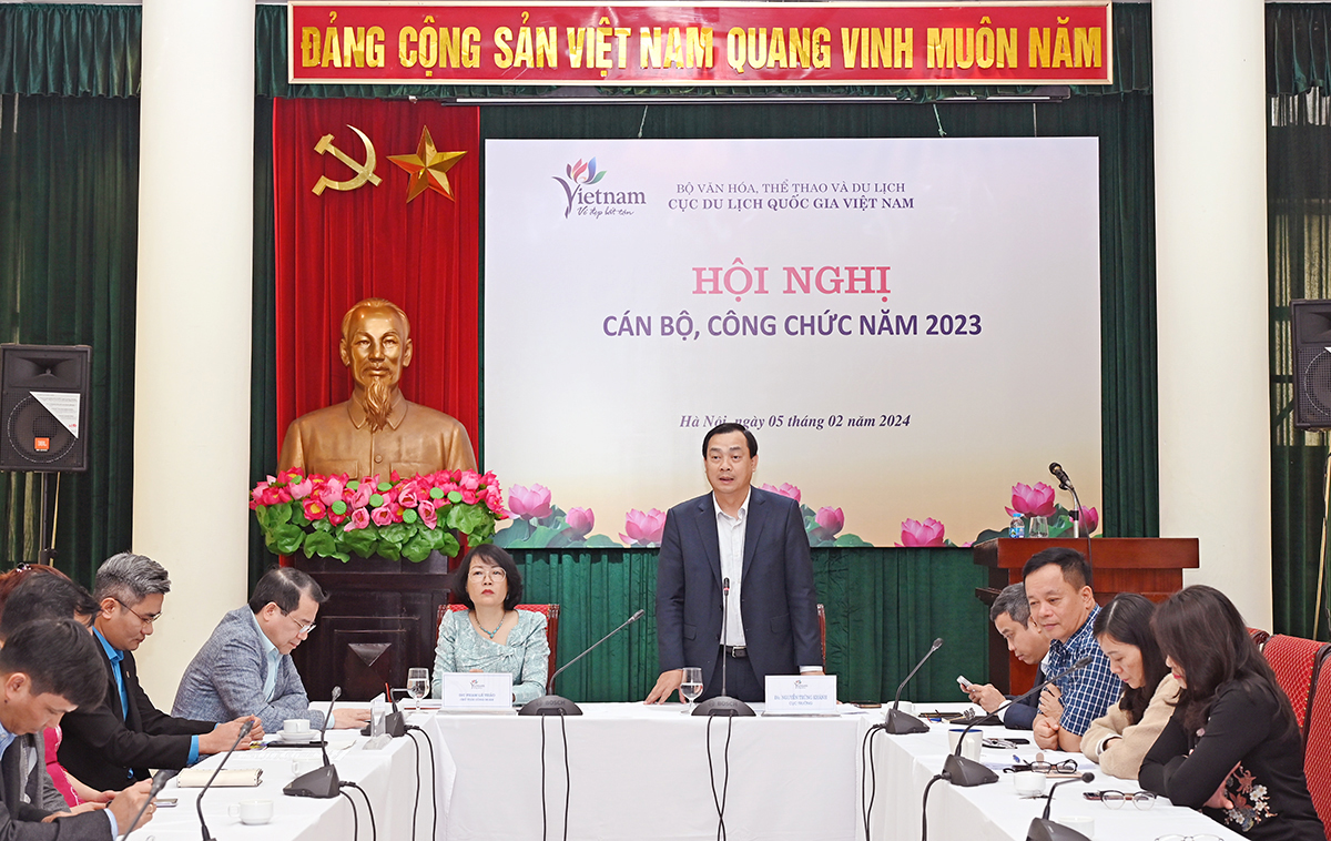 Cục Du lịch Quốc gia Việt Nam tổ chức Hội nghị cán bộ, công chức năm 2023 - Ảnh 1.