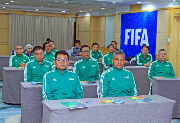 Khai mạc khoá học giám sát trọng tài Đông Nam Á năm 2024 - Ảnh 2.