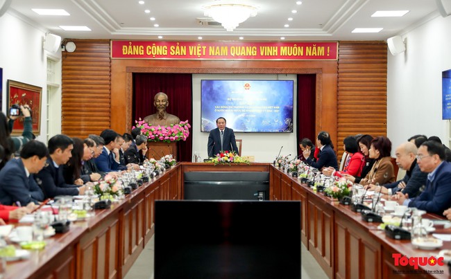 Phân công nhiệm vụ trong lãnh đạo Bộ Văn hóa, Thể thao và Du lịch - Ảnh 1.