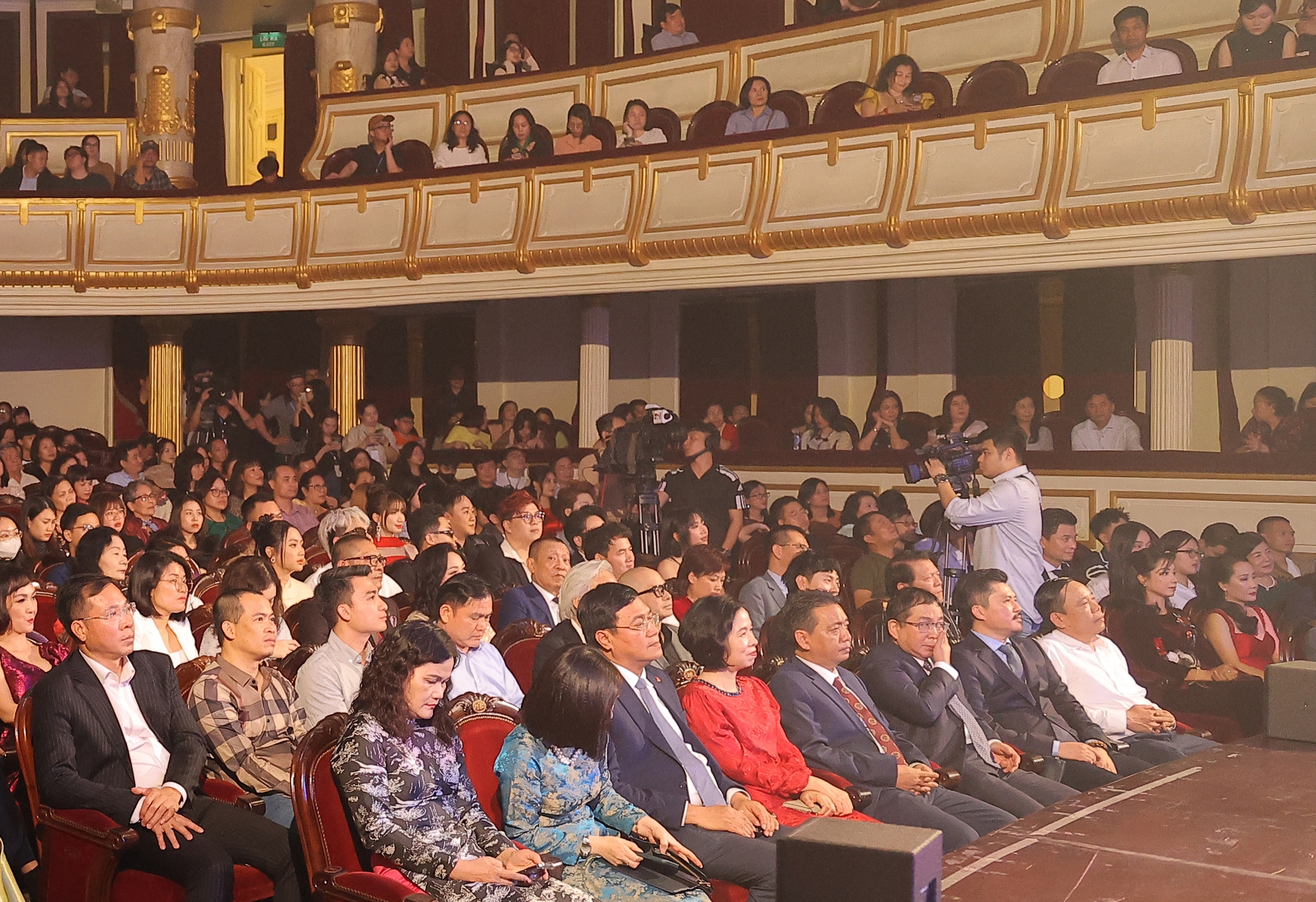 Giải Cống hiến 2024: Vinh danh nhiều gương mặt thể thao Việt Nam - Ảnh 1.