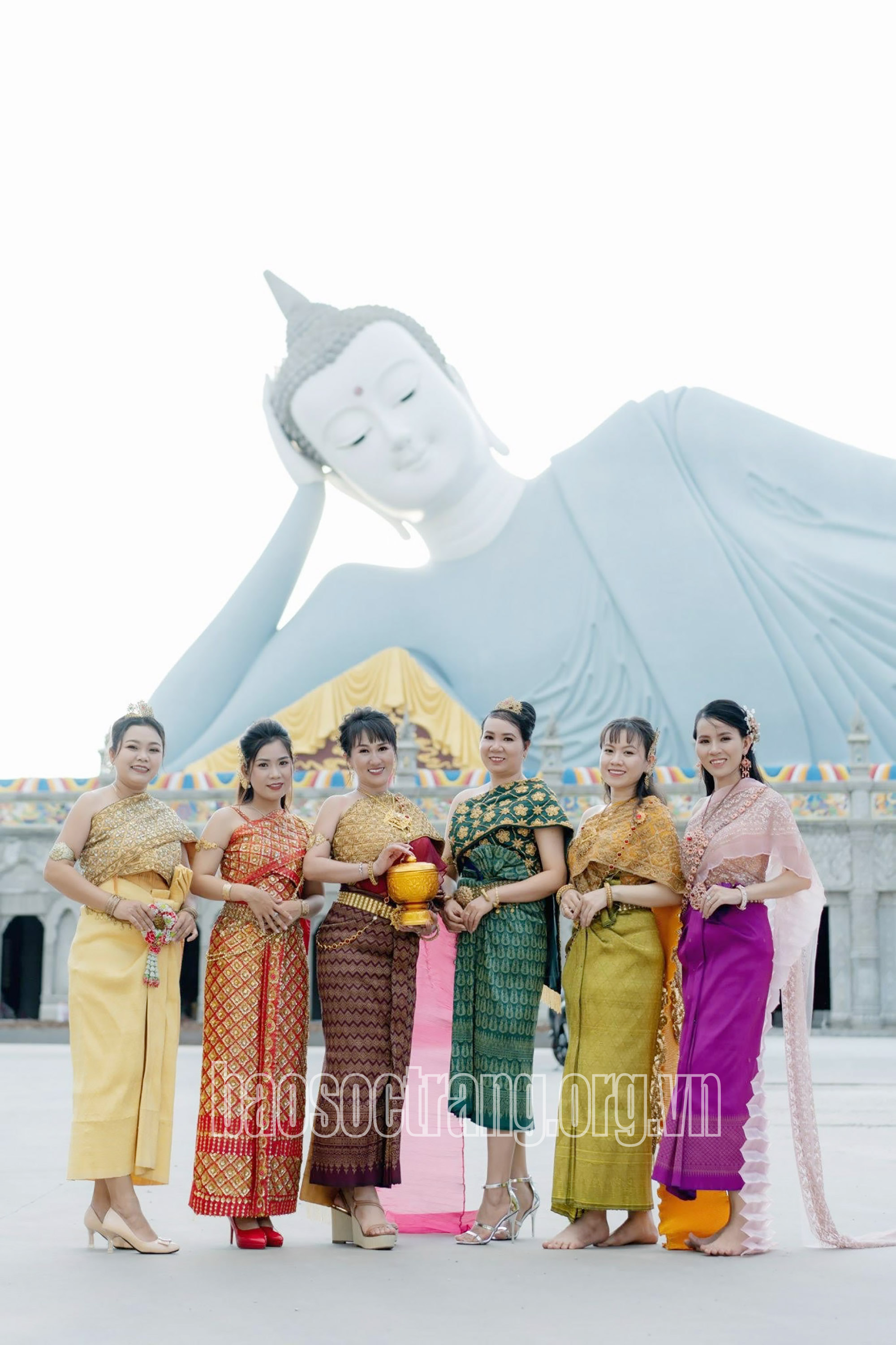 "Tiếp sức" cho du lịch Sóc Trăng - Ảnh 1.