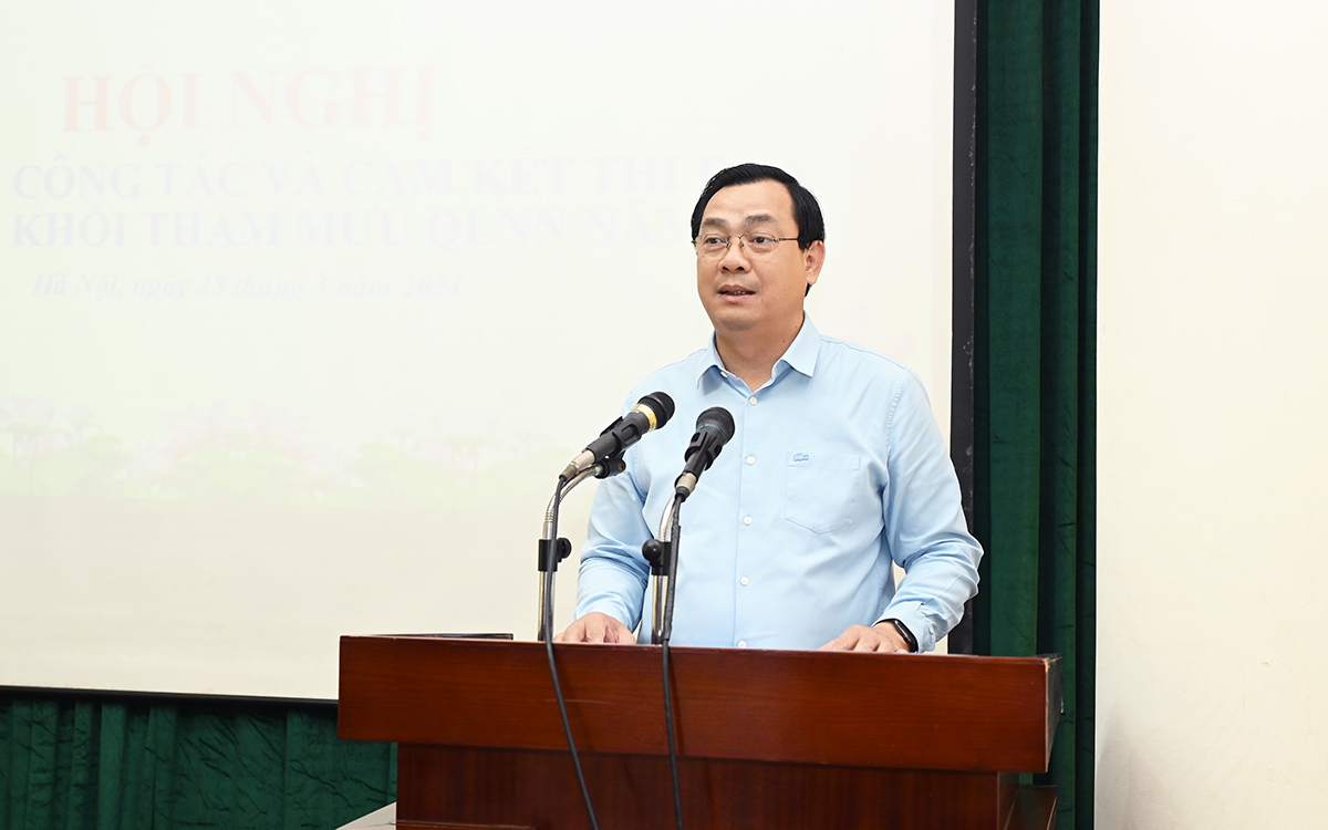 Hội nghị triển khai công tác và cam kết thi đua Công đoàn Khối Tham mưu quản lý Nhà nước Bộ VHTTDL năm 2024 - Ảnh 1.