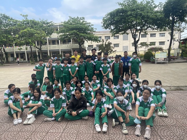 Không ngừng đổi mới nâng cao chất lượng chương trình học tập, kiến tập và các hoạt động thực tế cho sinh viên - Ảnh 3.