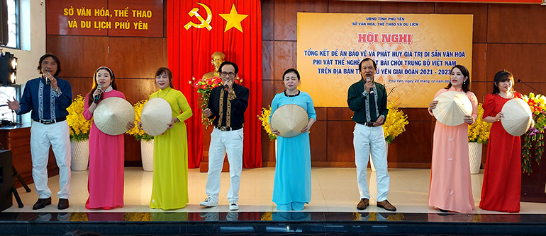 Phú Yên: Hoạt động sân khấu dần khởi sắc - Ảnh 1.