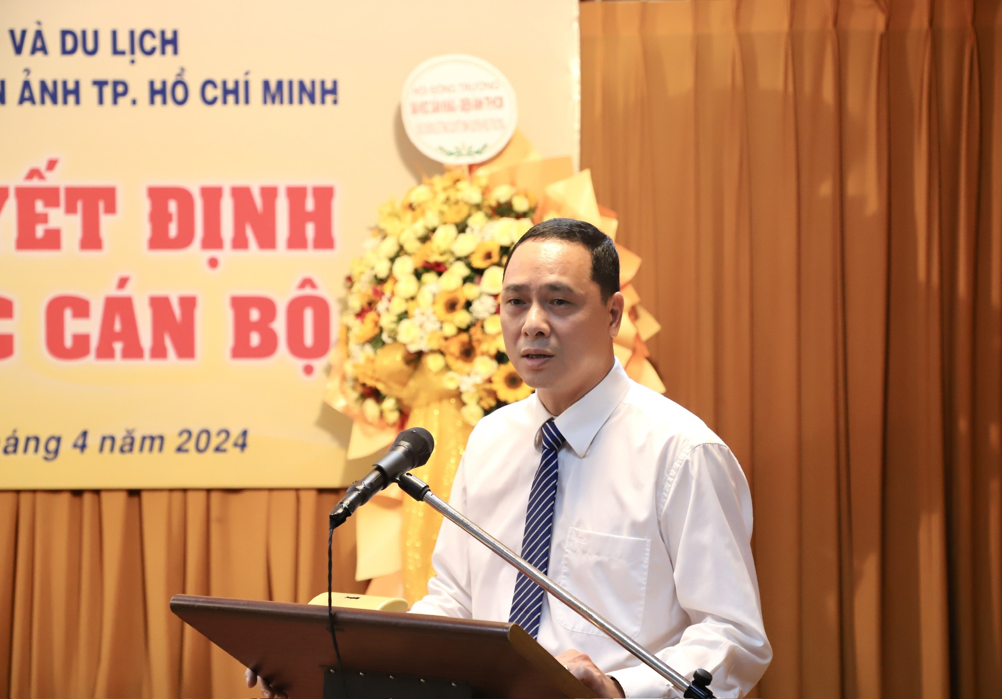 Trao quyết định bổ nhiệm Quyền Hiệu Trưởng Trường Đại học Sân khấu – Điện ảnh TP.Hồ Chí Minh - Ảnh 5.