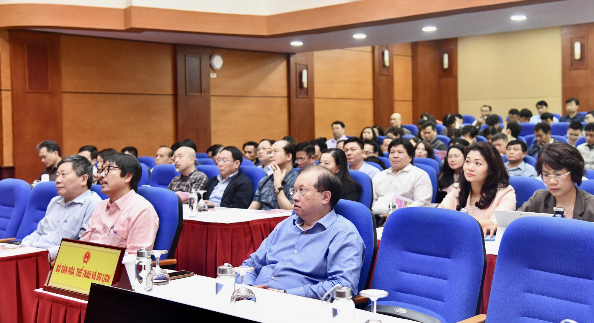 Phát huy vai trò của cấp ủy trong công tác giáo dục chính trị, tư tưởng - Ảnh 2.