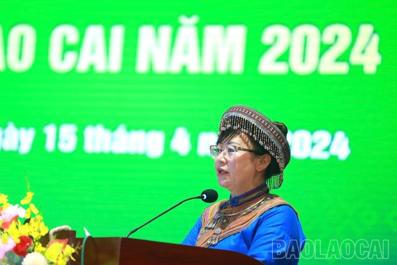 Tỉnh Lào Cai phát động “Tuần lễ trang phục truyền thống các dân tộc” - Ảnh 7.