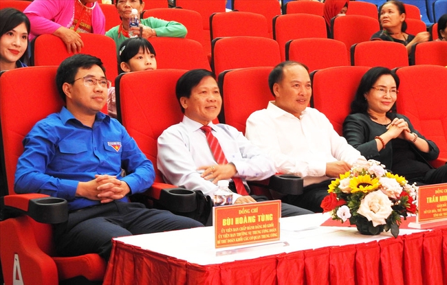 Đoàn Thanh niên Bộ VHTTDL phối hợp, tổ chức Tọa đàm "Tuổi trẻ Khối các Cơ quan Trung ương bảo tồn và phát huy các giá trị di sản văn hóa phi vật thể các dân tộc" - Ảnh 1.