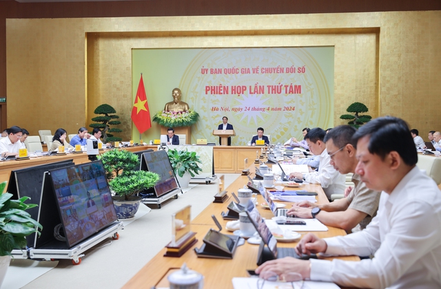Thủ tướng: Mỗi bộ, ngành, địa phương phải có 1 đề án chuyển đổi số - Ảnh 4.
