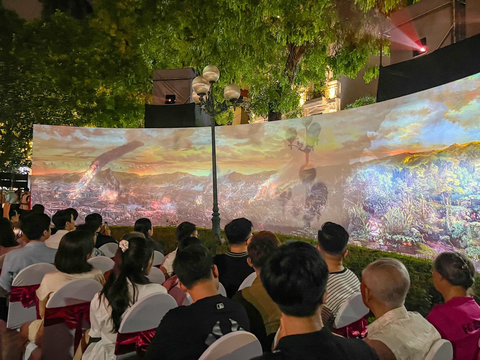 Trình chiếu bức tranh Panorama "Chiến dịch Điện Biên Phủ" bằng công nghệ 3D mapping - Ảnh 6.