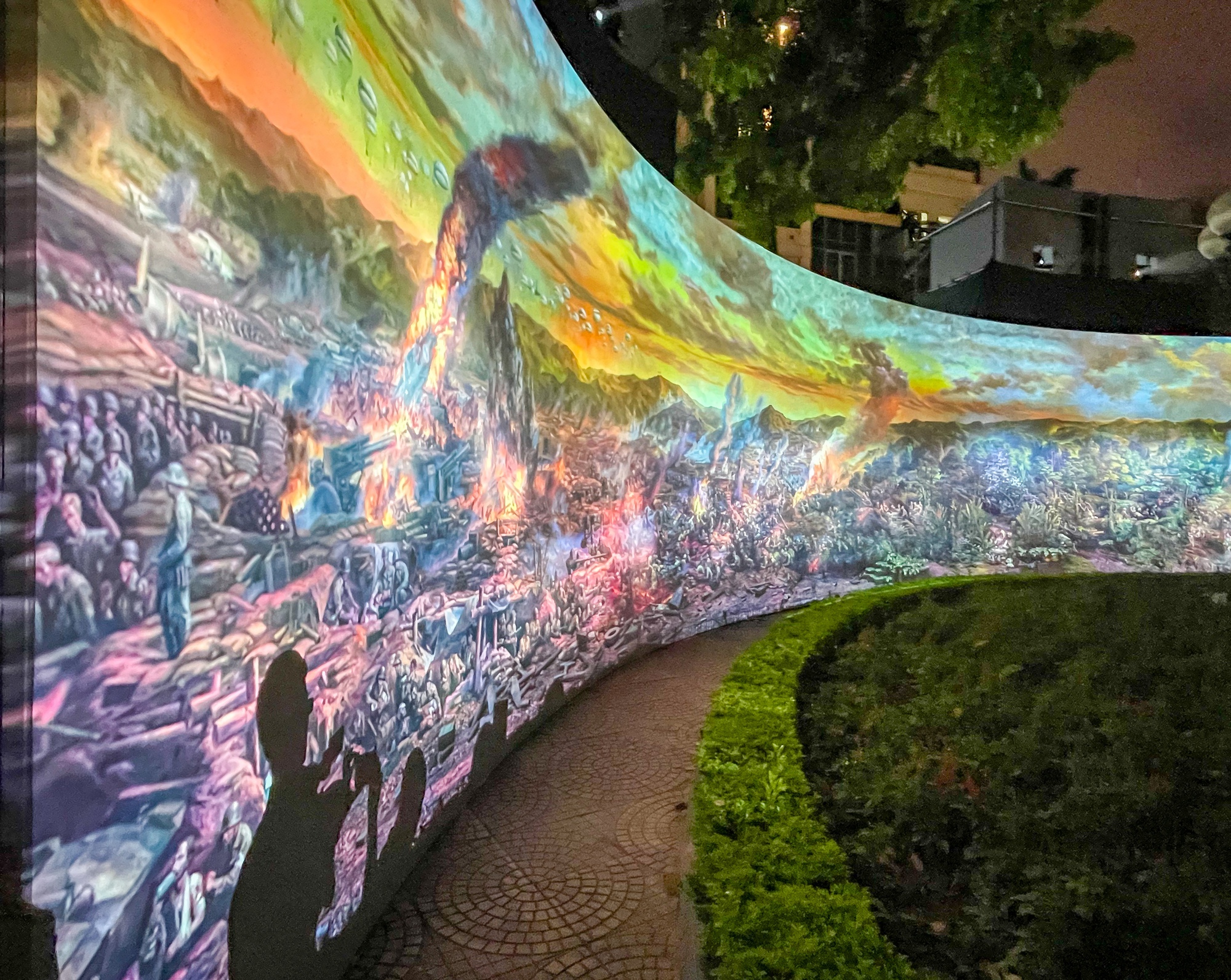 Trình chiếu bức tranh Panorama "Chiến dịch Điện Biên Phủ" bằng công nghệ 3D mapping - Ảnh 3.