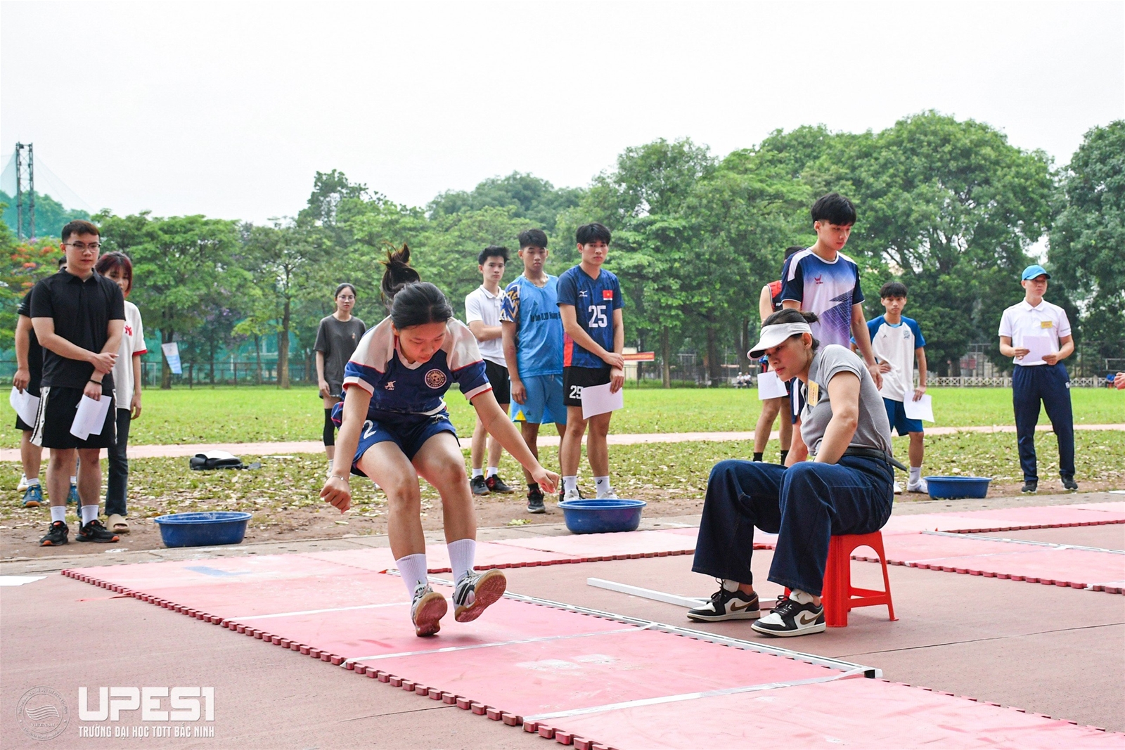 Trường Đại học TDTT Bắc Ninh tổ chức thành công kỳ thi tuyển sinh Đại học chính quy đợt 1 năm 2024 - Ảnh 3.