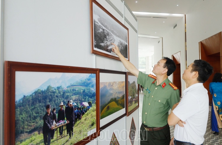 Lào Cai đạt nhiều thành tựu trong thực hiện Nghị quyết số 33 và Nghị quyết số 09 về phát triển văn hóa con người - Ảnh 4.