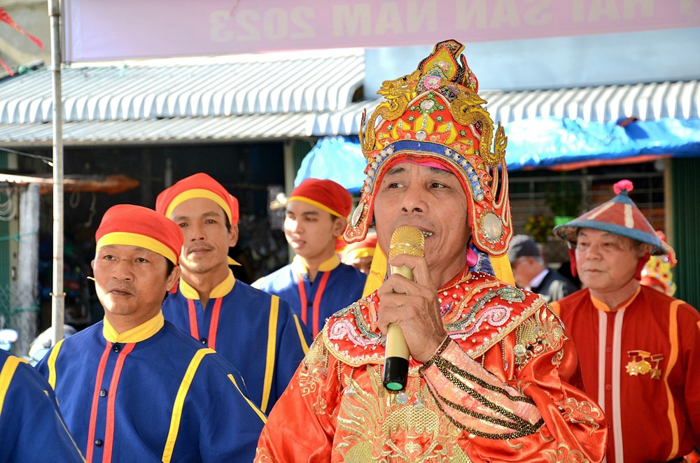 Quảng Ngãi: Giữ lửa nghệ thuật hát bả trạo - Ảnh 1.