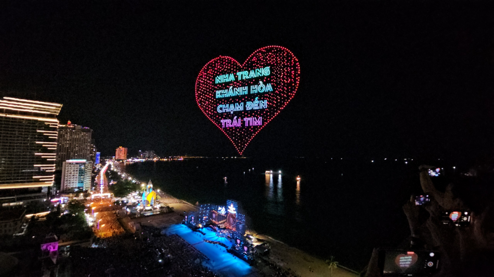 Khánh Hòa: Họp báo giới thiệu Liên hoan Du lịch Biển Nha Trang và Lễ hội Vịnh ánh sáng quốc tế Nha Trang năm 2024 - Ảnh 2.