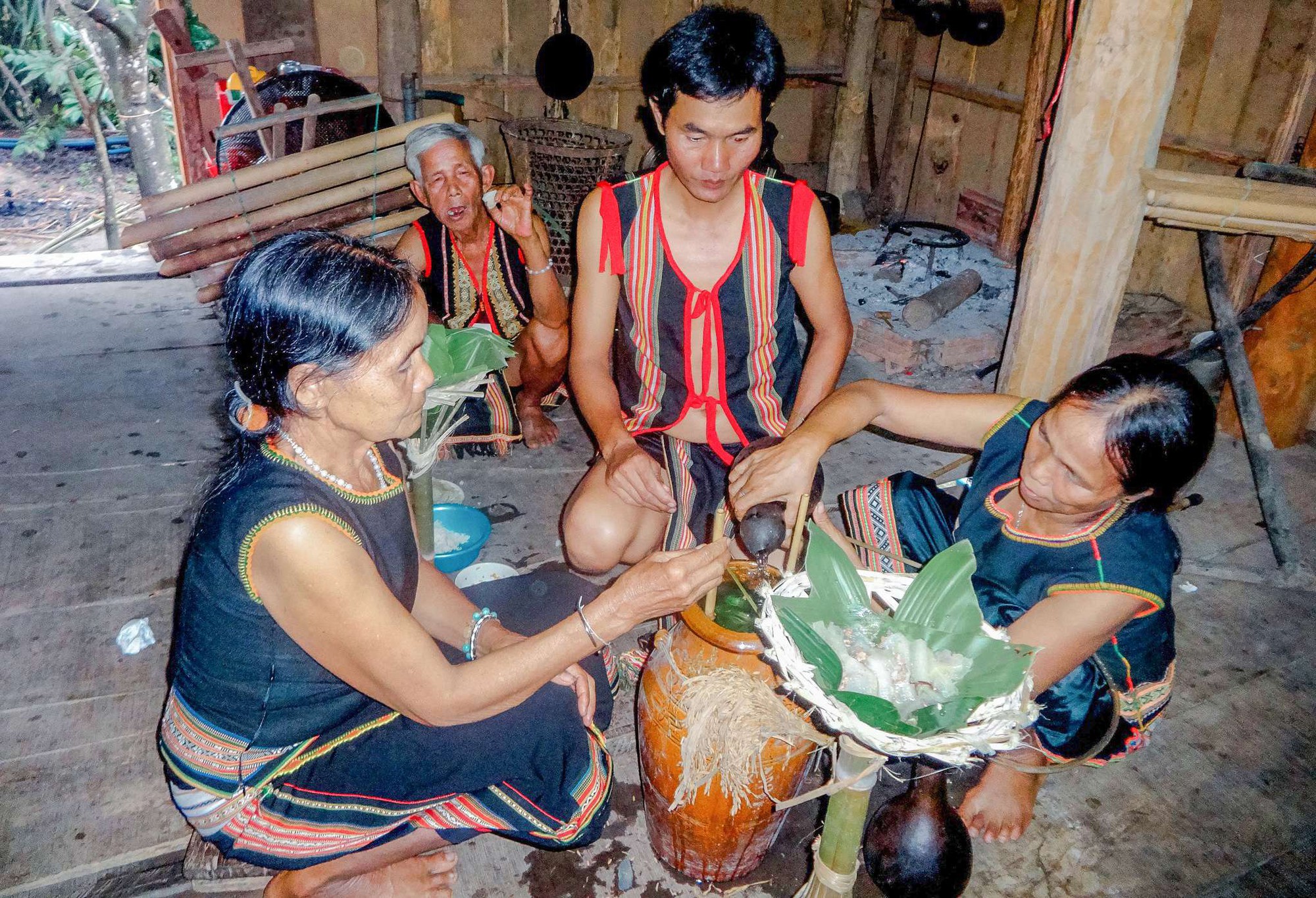 Kon Tum: Giữ gìn tinh hoa ẩm thực của các dân tộc thiểu số - Ảnh 6.
