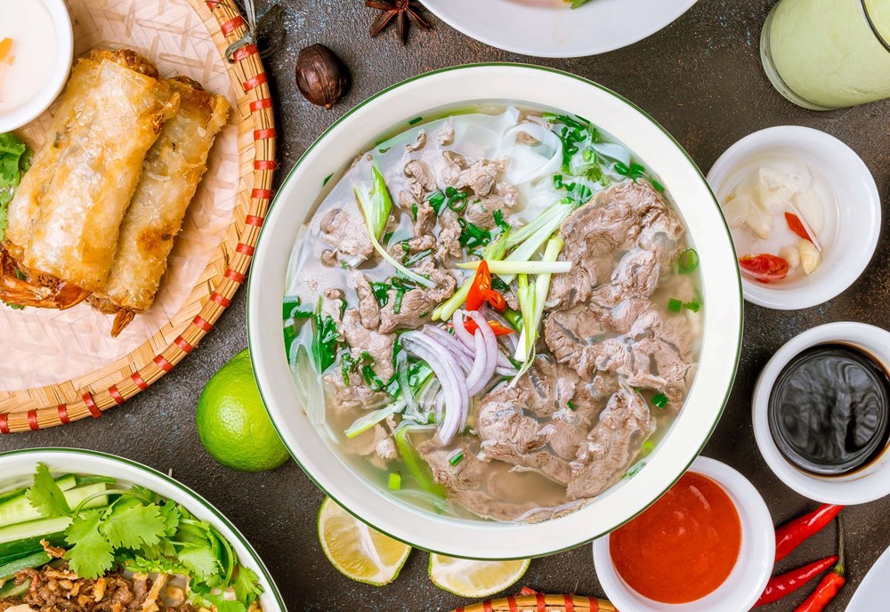 Xây dựng thương hiệu du lịch từ “mỏ vàng” ẩm thực Việt - Ảnh 4.