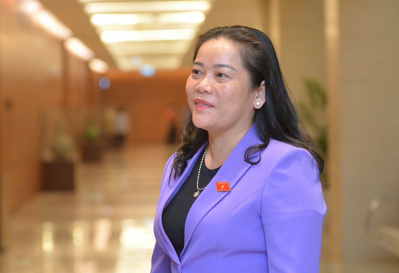 Nhiều đại biểu Quốc hội quan tâm đến phiên chất vấn, trả lời chất vấn về lĩnh vực VHTTDL - Ảnh 1.