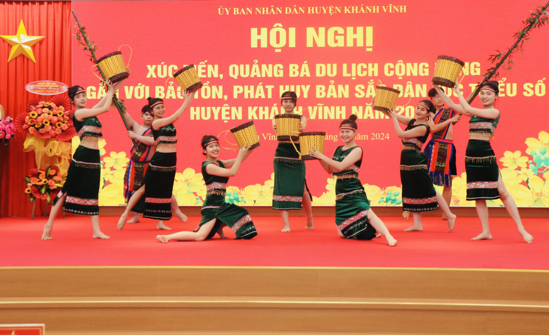 Khánh Hòa: Đưa giá trị văn hóa của đồng bào dân tộc thiểu số vào sản phẩm du lịch - Chưa tương xứng với tiềm năng - Ảnh 1.