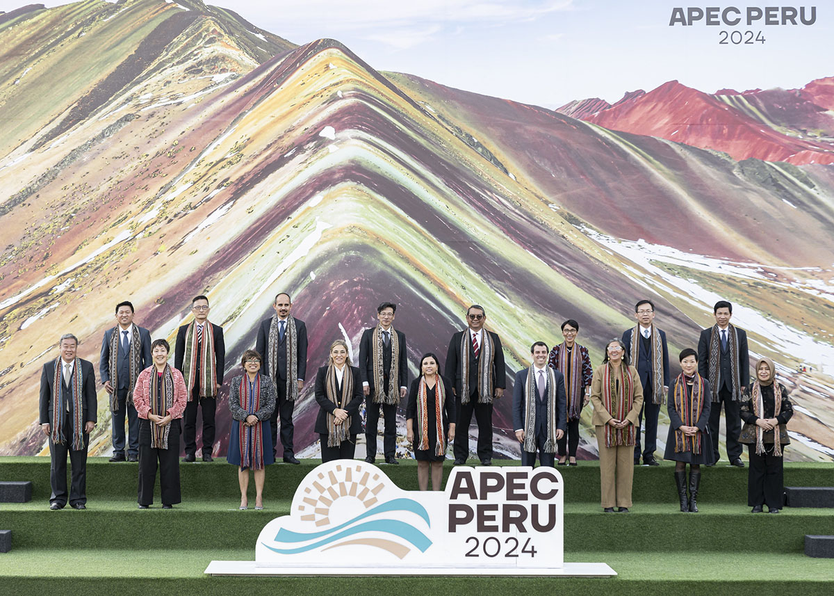 Việt Nam đề nghị APEC tăng cường hợp tác xúc tiến quảng bá, chuyển đổi số, tạo thuận lợi đi lại cho khách du lịch - Ảnh 1.