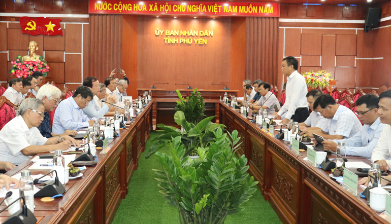 Phú Yên: Phát huy giá trị di sản văn hóa, thúc đẩy kinh tế - xã hội phát triển - Ảnh 1.