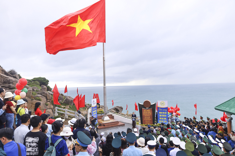 Phú Yên: Phát huy giá trị di sản văn hóa, thúc đẩy kinh tế - xã hội phát triển - Ảnh 2.