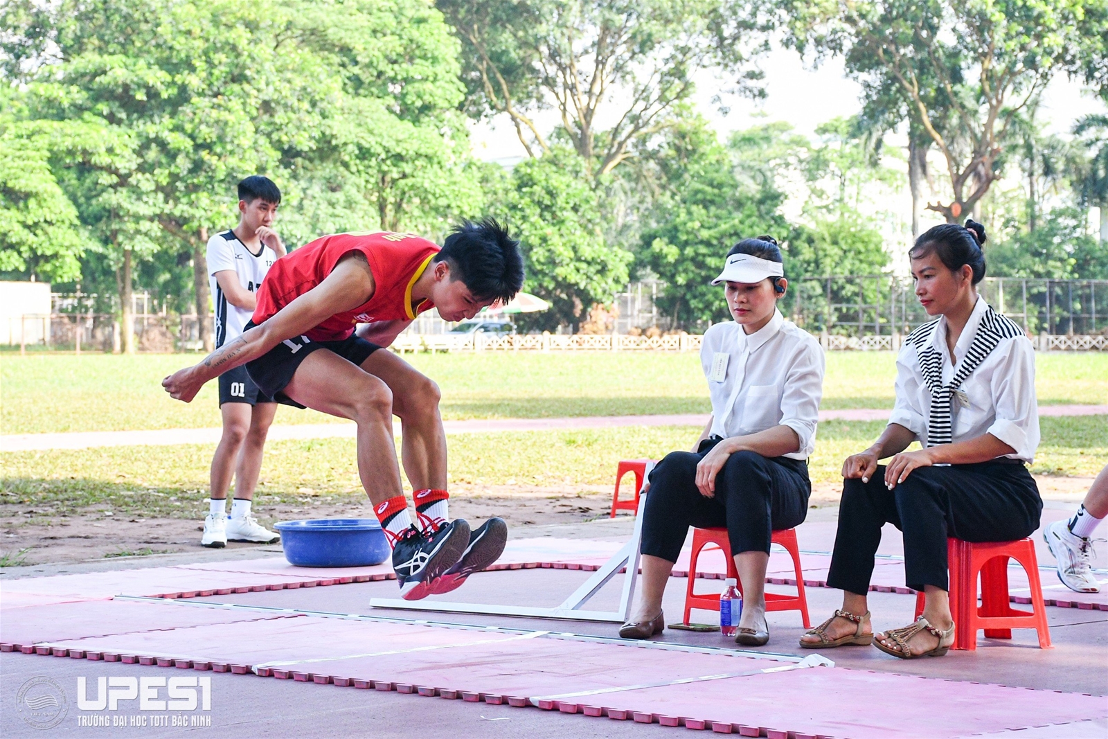 Trường Đại học TDTT Bắc Ninh tổ chức thành công kỳ thi tuyển sinh Đại học chính quy đợt 2 năm 2024 - Ảnh 3.