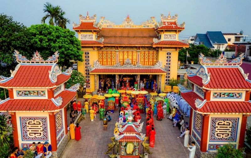  Thừa Thiên Huế: Tạo sự ấn tượng để thu hút du khách đến với lễ hội trên mảnh đất Cố đô   - Ảnh 2.