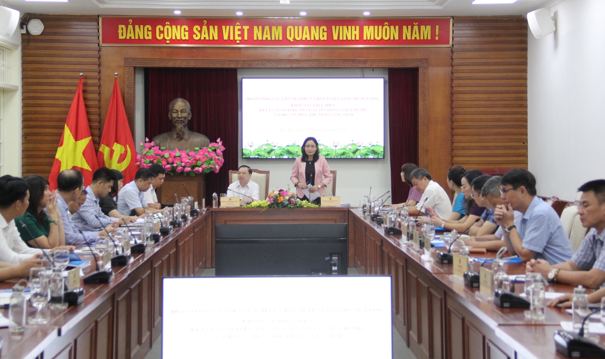 Bộ VHTTDL đẩy mạnh công tác khuyến học, khuyến tài, xây dựng xã hội học tập - Ảnh 1.