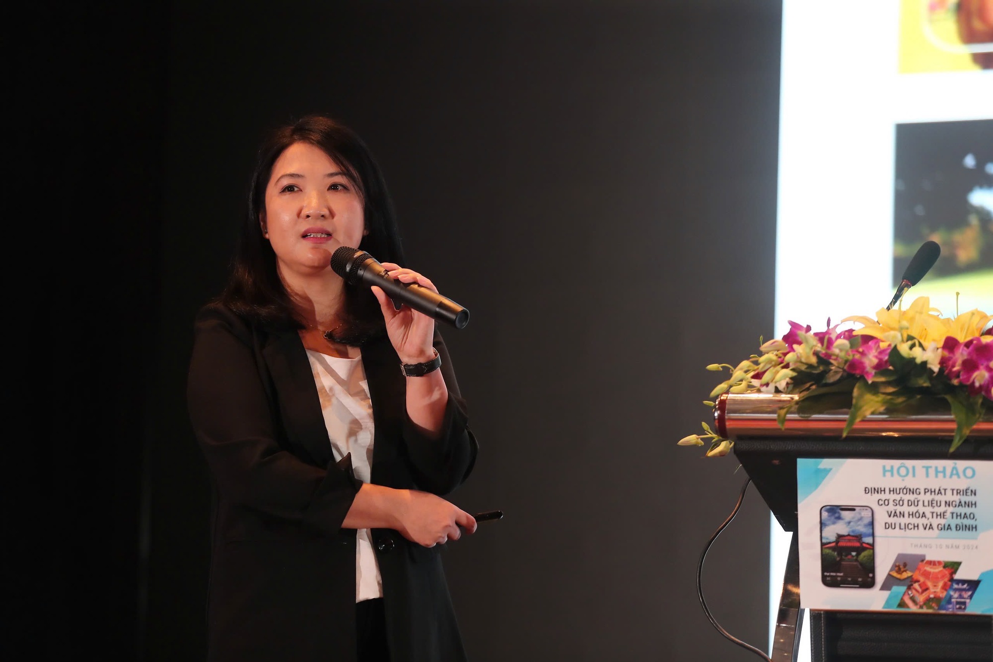 Cơ sở dữ liệu là "nền tảng" phát triển công nghiệp văn hóa và du lịch thông minh tại Việt Nam - Ảnh 1.